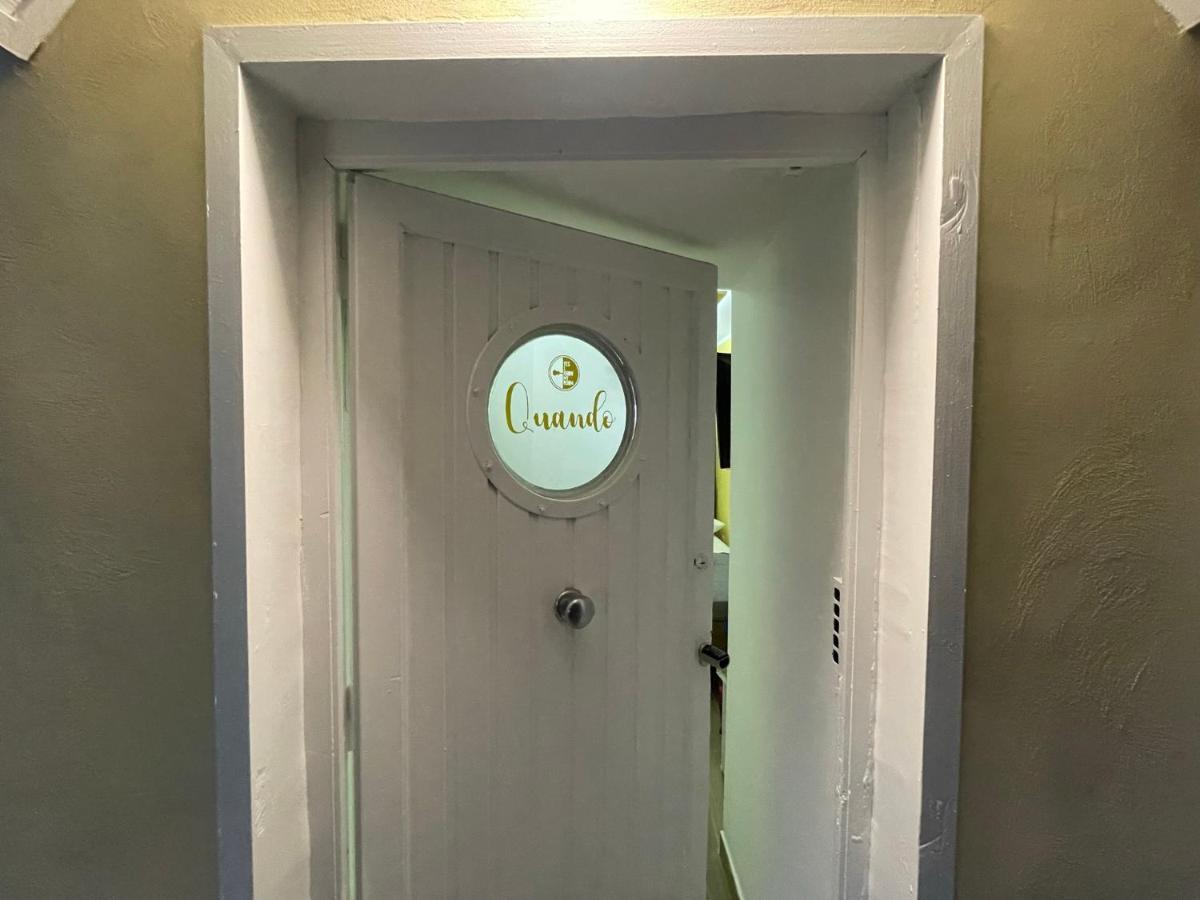 Yes I Know My Room - Mini Room Martiri Neapel Exterior foto